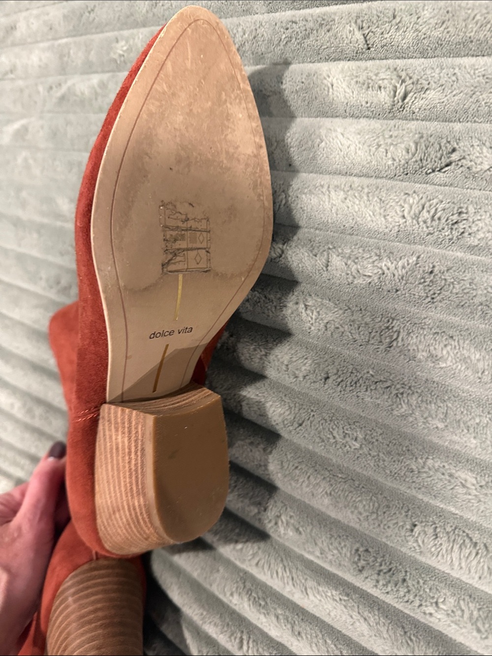 Dolce Vita Rust Suede Ankle Booties with Side Zip - Picture 4 of 7